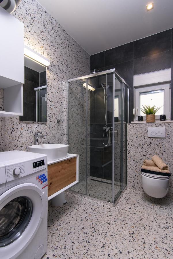 Batinic Apartments Kastela Ngoại thất bức ảnh